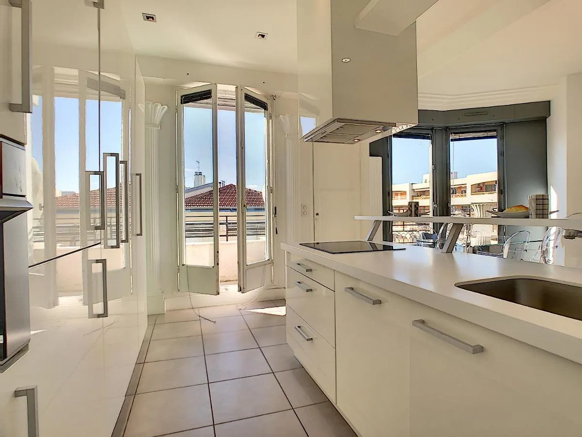 Nestor&Jeeves - Les Aigles - Very Close Sea - Top Floor - Luxurious Apartment